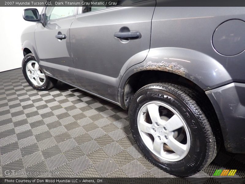 Dark Titanium Gray Metallic / Gray 2007 Hyundai Tucson GLS