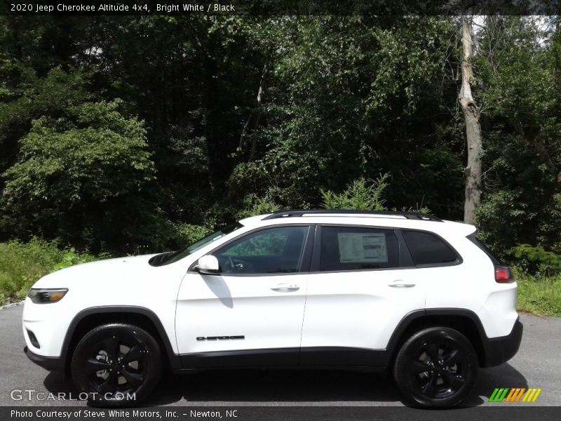 Bright White / Black 2020 Jeep Cherokee Altitude 4x4