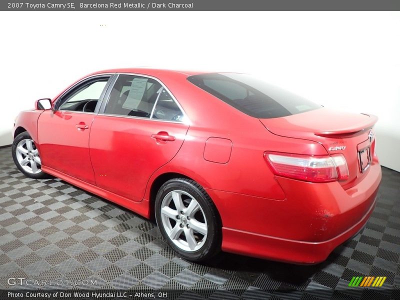 Barcelona Red Metallic / Dark Charcoal 2007 Toyota Camry SE