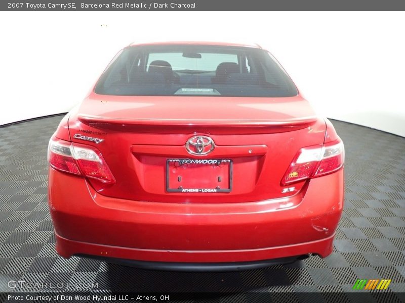 Barcelona Red Metallic / Dark Charcoal 2007 Toyota Camry SE