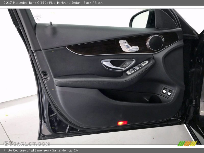 Black / Black 2017 Mercedes-Benz C 350e Plug-in Hybrid Sedan