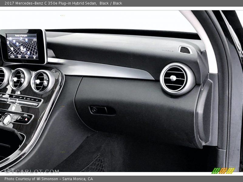 Black / Black 2017 Mercedes-Benz C 350e Plug-in Hybrid Sedan