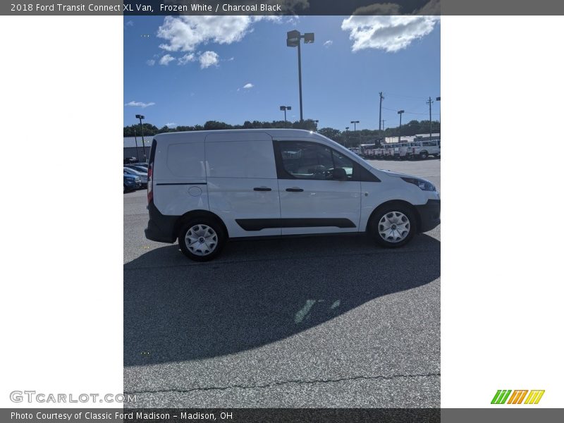 Frozen White / Charcoal Black 2018 Ford Transit Connect XL Van