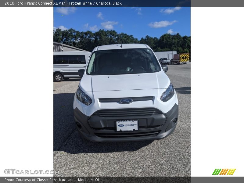 Frozen White / Charcoal Black 2018 Ford Transit Connect XL Van