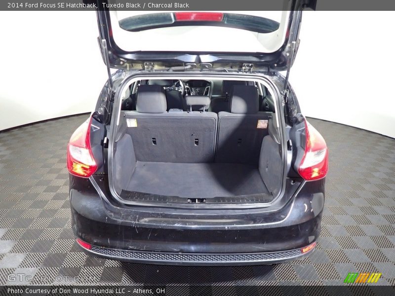 Tuxedo Black / Charcoal Black 2014 Ford Focus SE Hatchback