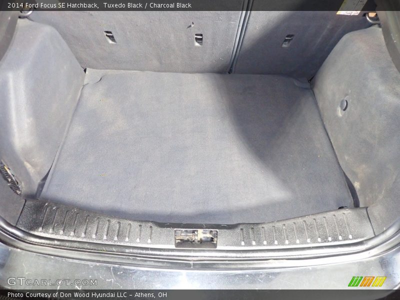 Tuxedo Black / Charcoal Black 2014 Ford Focus SE Hatchback