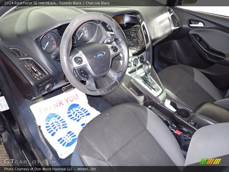 Tuxedo Black / Charcoal Black 2014 Ford Focus SE Hatchback