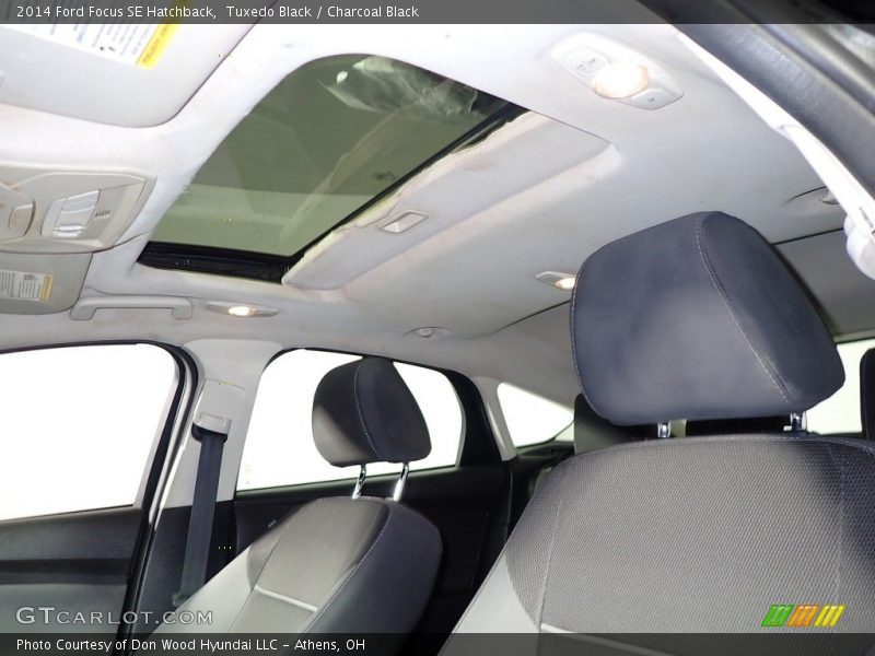 Tuxedo Black / Charcoal Black 2014 Ford Focus SE Hatchback