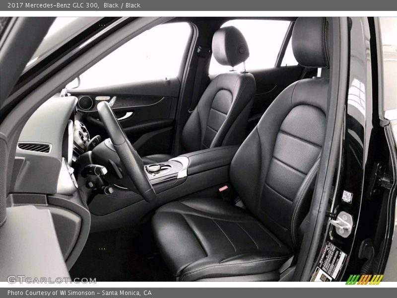Black / Black 2017 Mercedes-Benz GLC 300