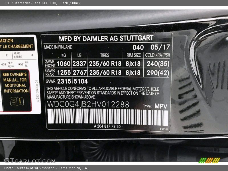 Black / Black 2017 Mercedes-Benz GLC 300