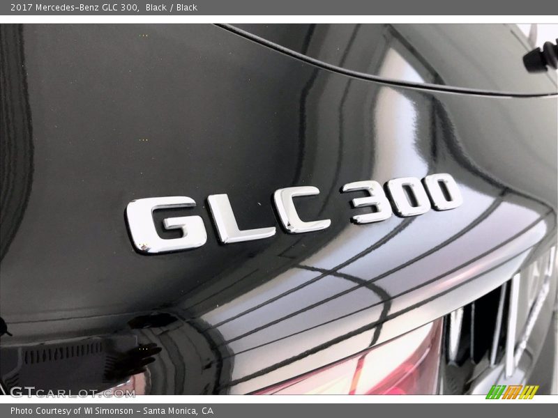 Black / Black 2017 Mercedes-Benz GLC 300
