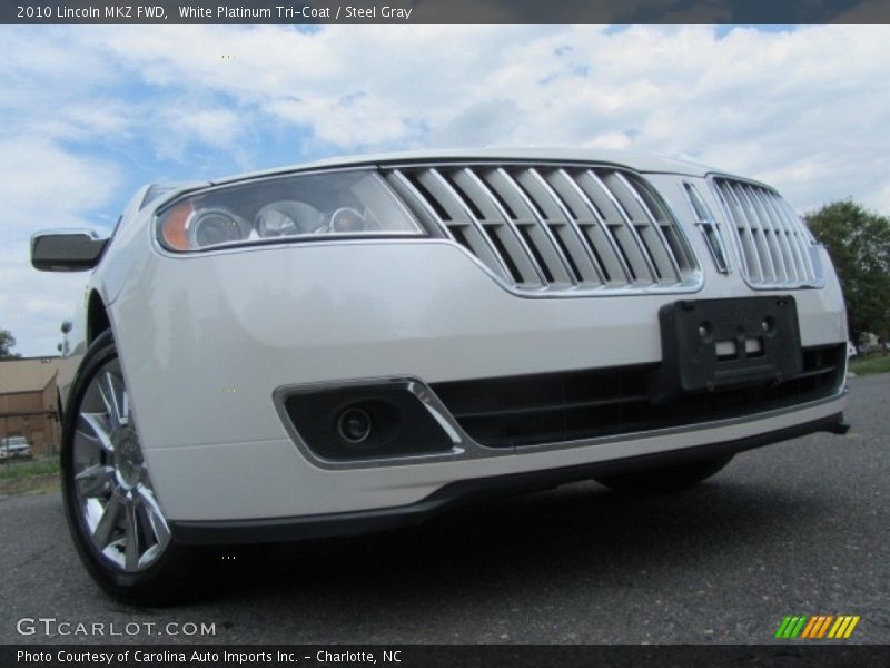 White Platinum Tri-Coat / Steel Gray 2010 Lincoln MKZ FWD