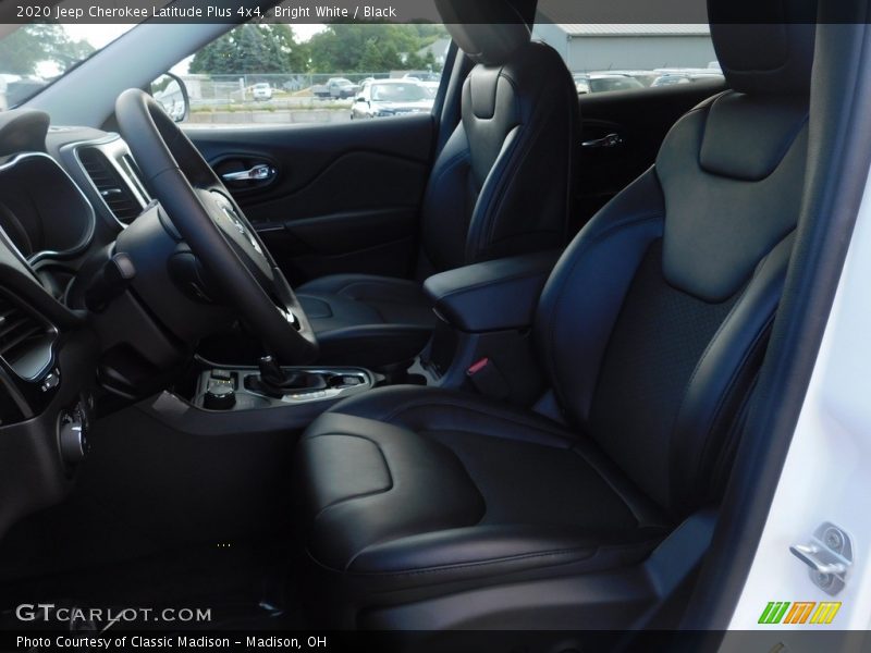Bright White / Black 2020 Jeep Cherokee Latitude Plus 4x4