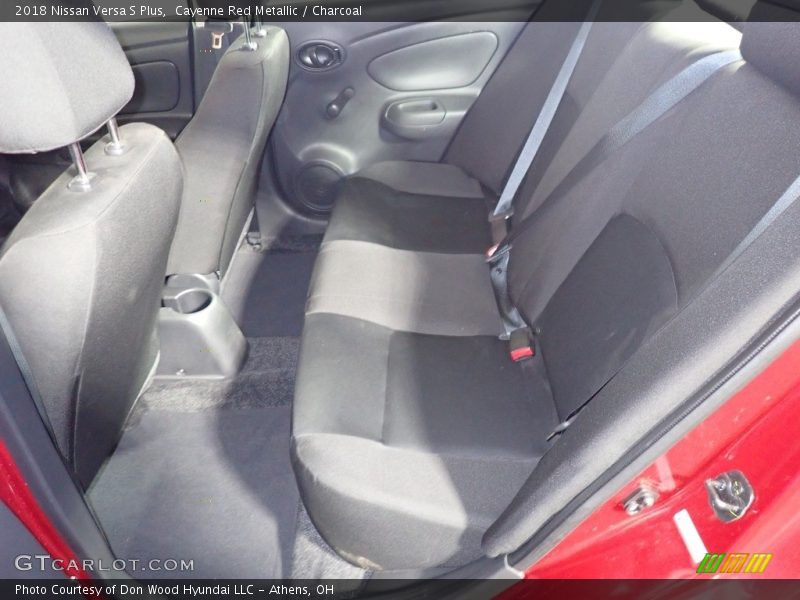 Cayenne Red Metallic / Charcoal 2018 Nissan Versa S Plus