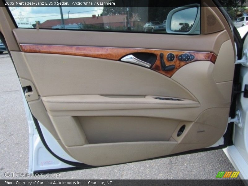 Arctic White / Cashmere 2009 Mercedes-Benz E 350 Sedan