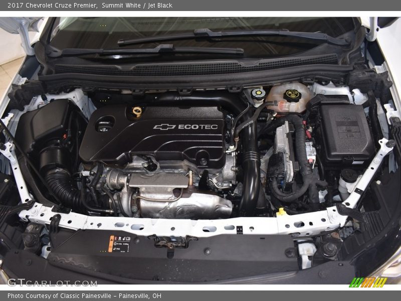 Summit White / Jet Black 2017 Chevrolet Cruze Premier