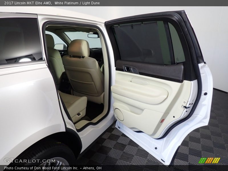 Door Panel of 2017 MKT Elite AWD