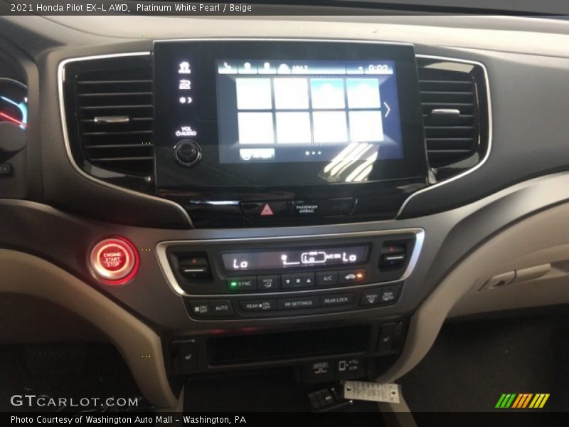 Platinum White Pearl / Beige 2021 Honda Pilot EX-L AWD