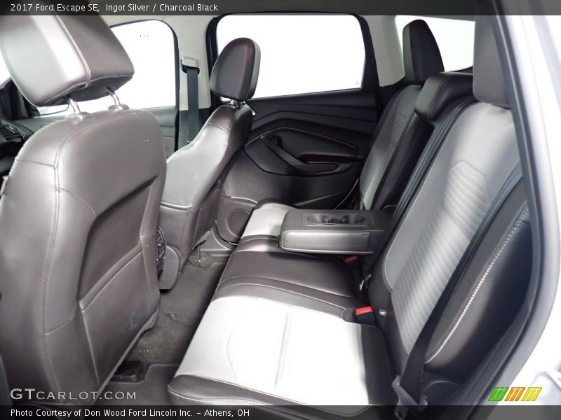 Ingot Silver / Charcoal Black 2017 Ford Escape SE