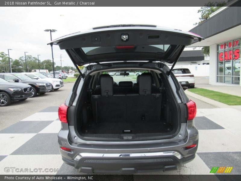 Gun Metallic / Charcoal 2018 Nissan Pathfinder SL