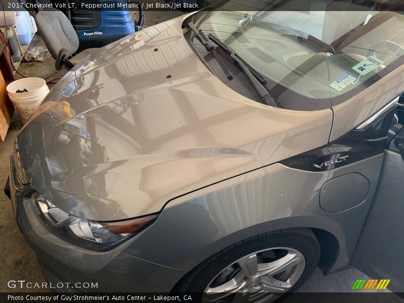 Pepperdust Metallic / Jet Black/Jet Black 2017 Chevrolet Volt LT
