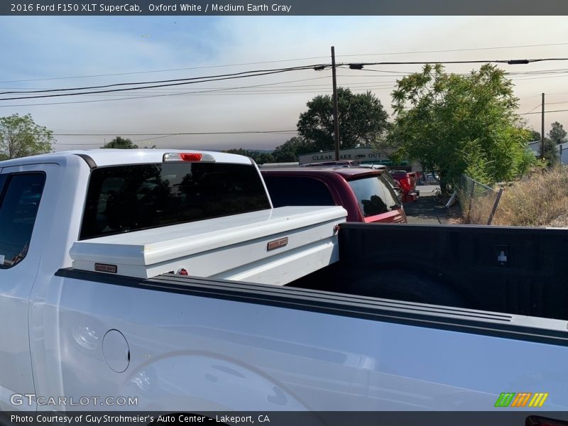 Oxford White / Medium Earth Gray 2016 Ford F150 XLT SuperCab