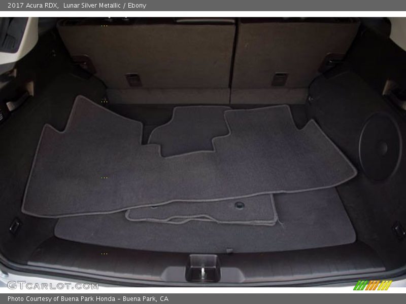 Lunar Silver Metallic / Ebony 2017 Acura RDX
