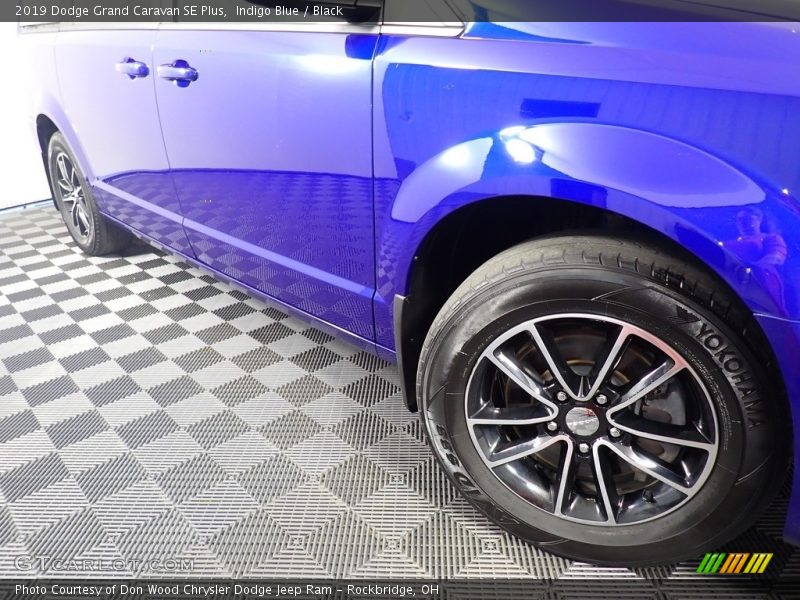 Indigo Blue / Black 2019 Dodge Grand Caravan SE Plus