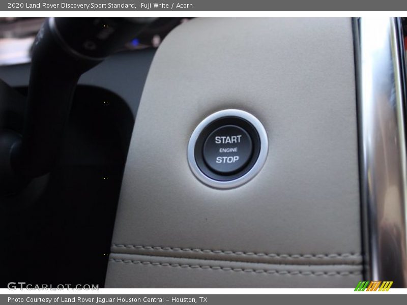 Fuji White / Acorn 2020 Land Rover Discovery Sport Standard