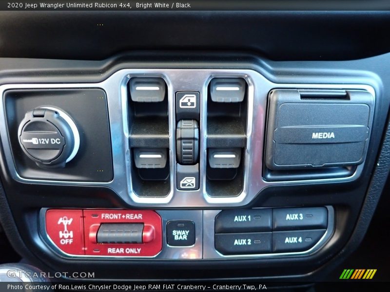 Bright White / Black 2020 Jeep Wrangler Unlimited Rubicon 4x4