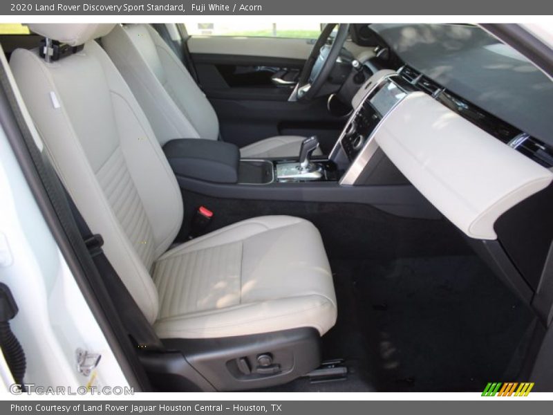 Fuji White / Acorn 2020 Land Rover Discovery Sport Standard