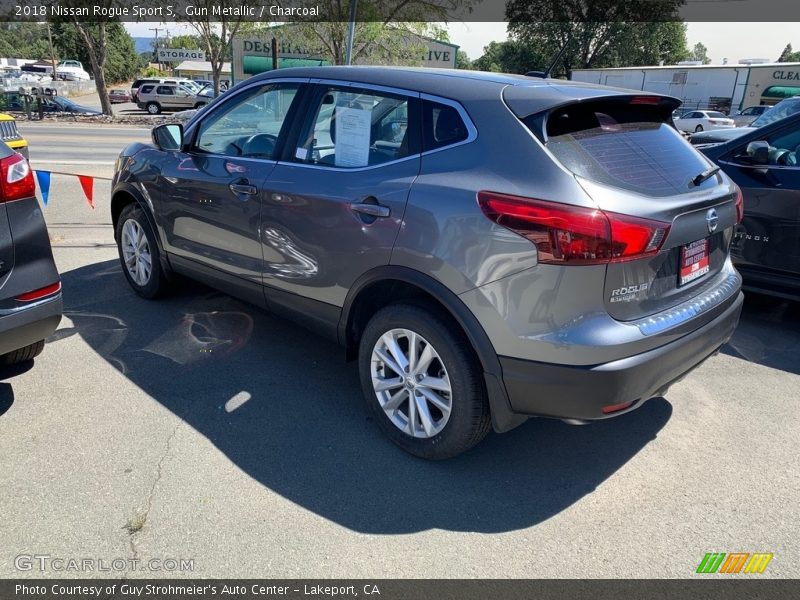 Gun Metallic / Charcoal 2018 Nissan Rogue Sport S