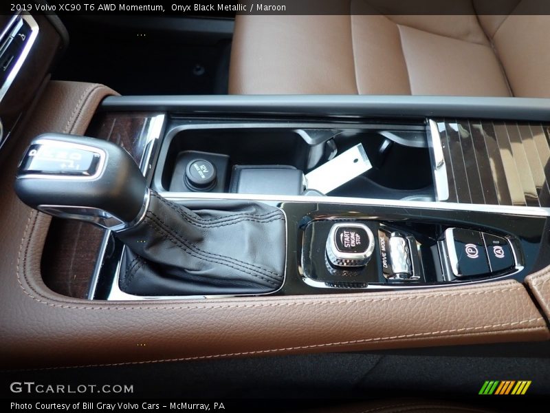  2019 XC90 T6 AWD Momentum 8 Speed Automatic Shifter