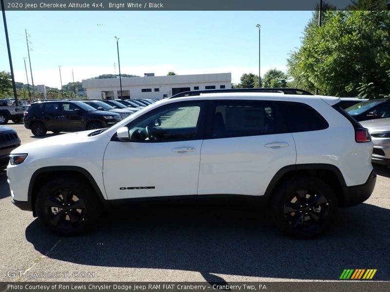 Bright White / Black 2020 Jeep Cherokee Altitude 4x4