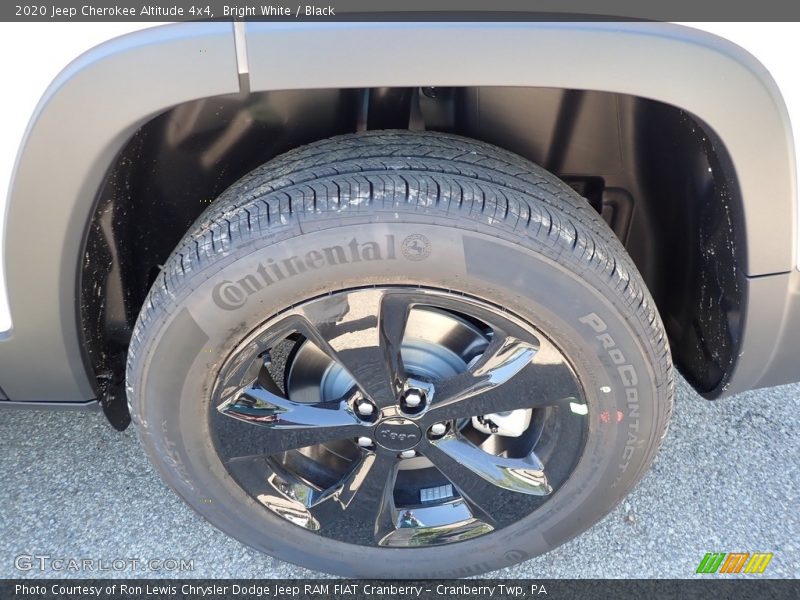 Bright White / Black 2020 Jeep Cherokee Altitude 4x4