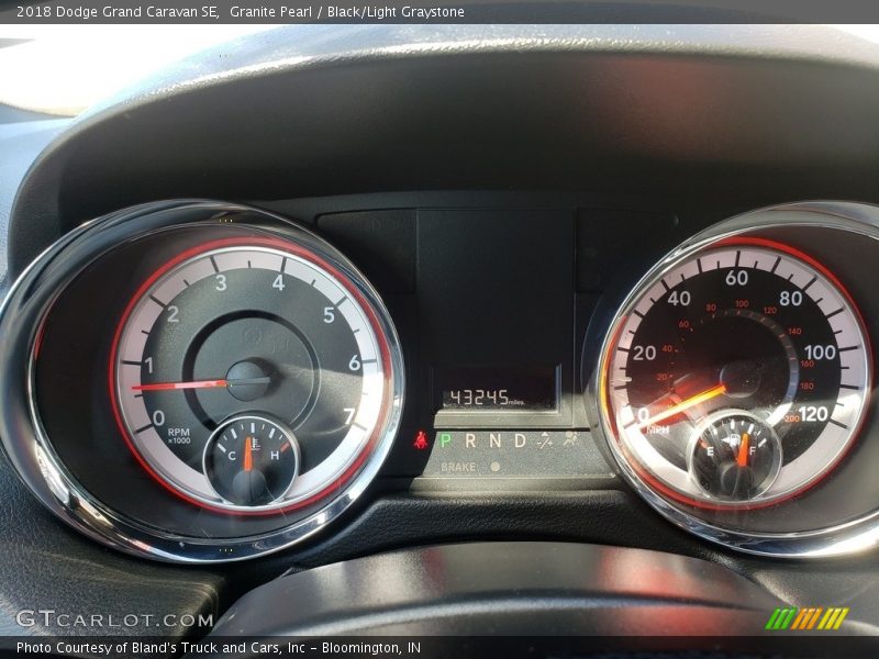 Granite Pearl / Black/Light Graystone 2018 Dodge Grand Caravan SE