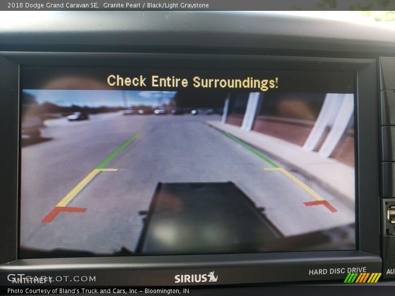 Granite Pearl / Black/Light Graystone 2018 Dodge Grand Caravan SE