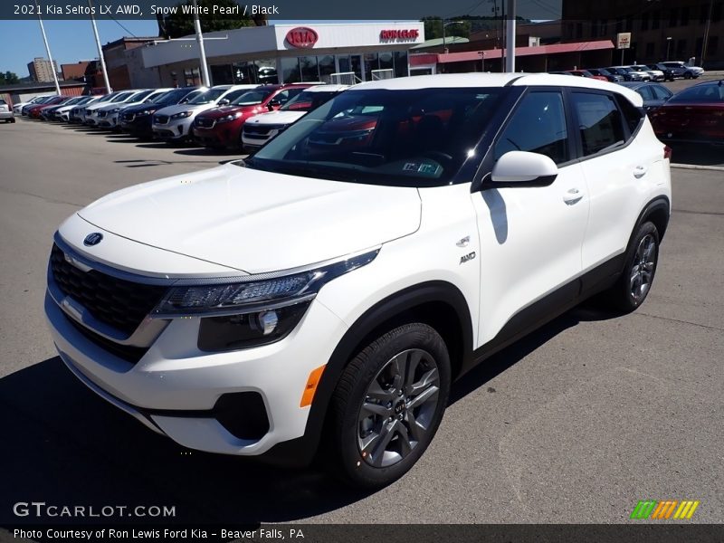 Snow White Pearl / Black 2021 Kia Seltos LX AWD