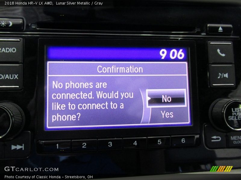 Lunar Silver Metallic / Gray 2018 Honda HR-V LX AWD