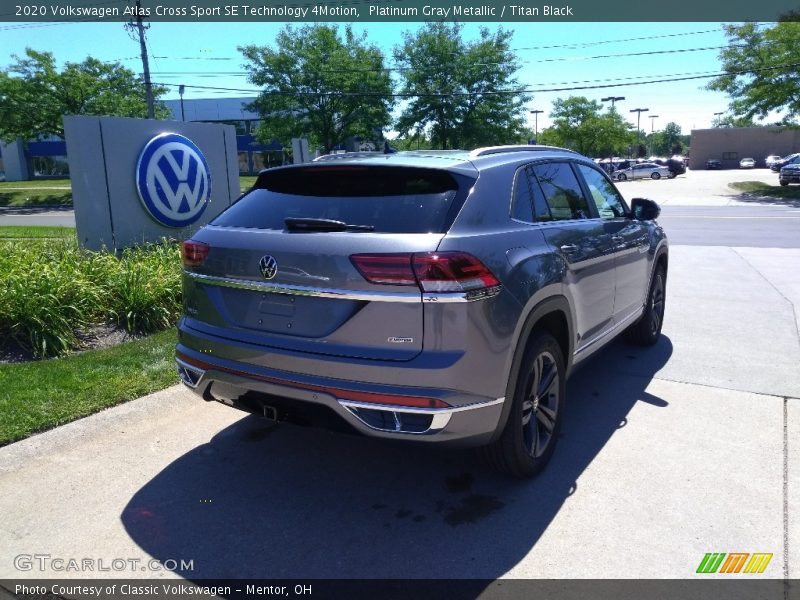 Platinum Gray Metallic / Titan Black 2020 Volkswagen Atlas Cross Sport SE Technology 4Motion