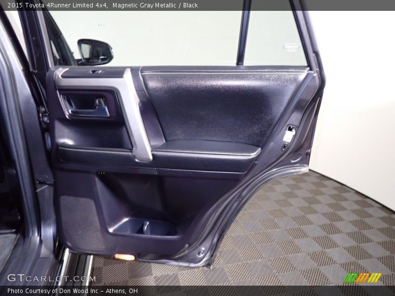 Magnetic Gray Metallic / Black 2015 Toyota 4Runner Limited 4x4