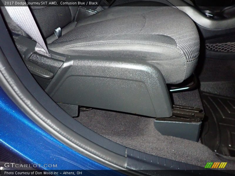 Contusion Blue / Black 2017 Dodge Journey SXT AWD