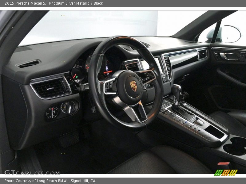 Rhodium Silver Metallic / Black 2015 Porsche Macan S