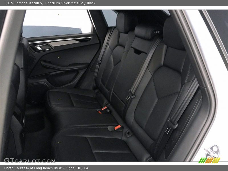 Rhodium Silver Metallic / Black 2015 Porsche Macan S
