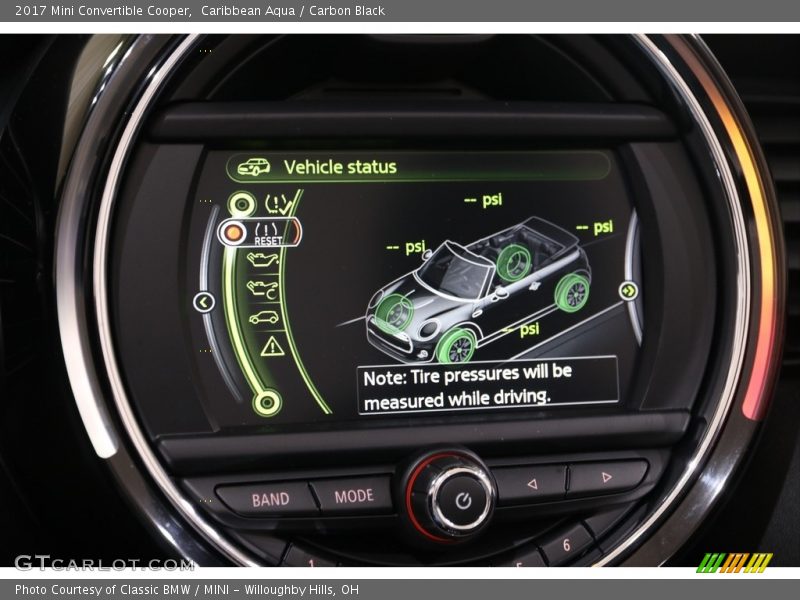 Controls of 2017 Convertible Cooper