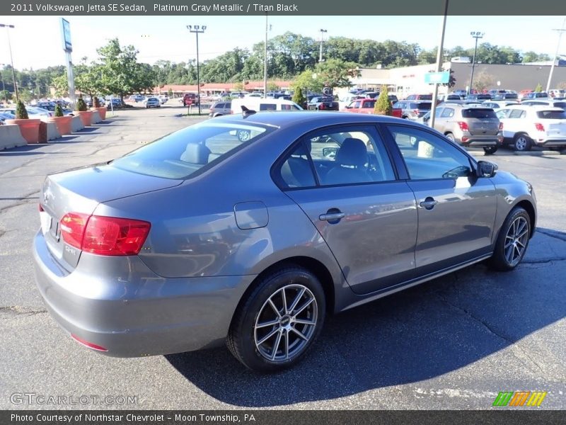 Platinum Gray Metallic / Titan Black 2011 Volkswagen Jetta SE Sedan