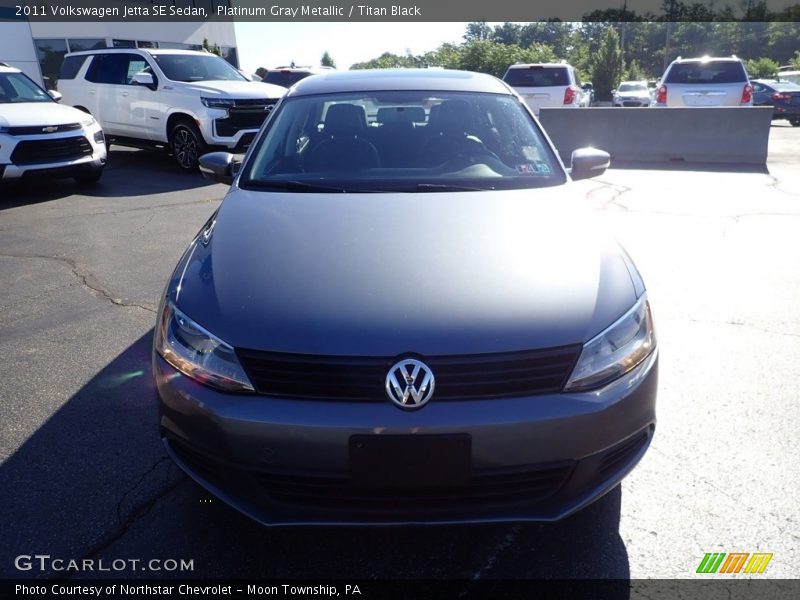 Platinum Gray Metallic / Titan Black 2011 Volkswagen Jetta SE Sedan