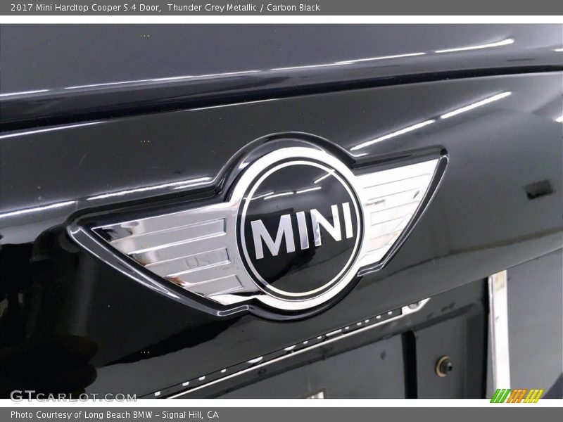 Thunder Grey Metallic / Carbon Black 2017 Mini Hardtop Cooper S 4 Door