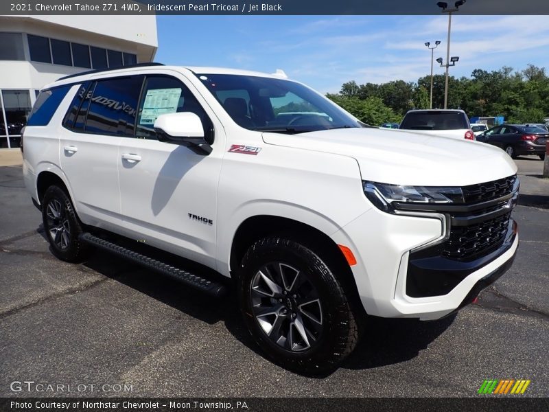 Front 3/4 View of 2021 Tahoe Z71 4WD