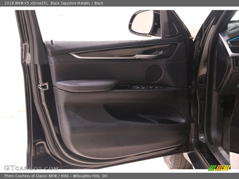 Black Sapphire Metallic / Black 2018 BMW X5 xDrive35i